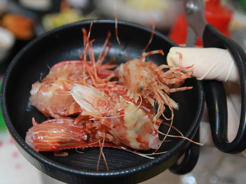 손질된 독도새우