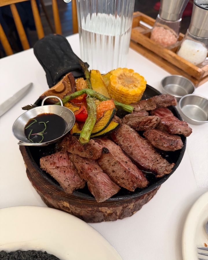 플랫아이언 시그니쳐 스테이크