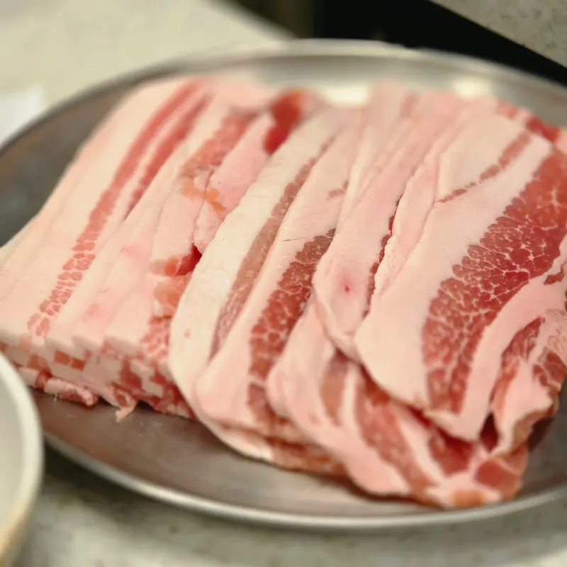 잘 구워진 삼겹살