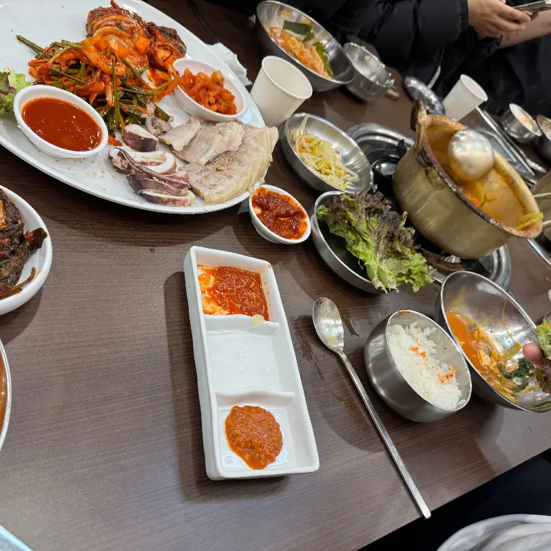 푸짐한 한 상 차림