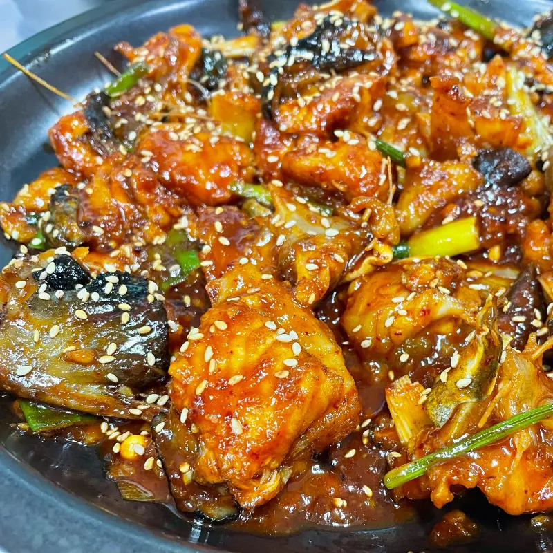 매콤달콤한 양념이 환상적인 아구불고기