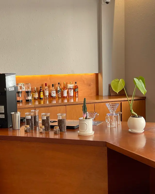 브로일링의 깔끔한 커피 머신