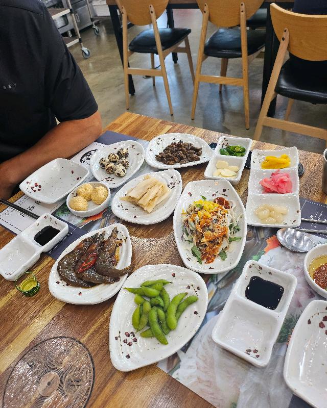 어부직영횟집 스끼다시 3