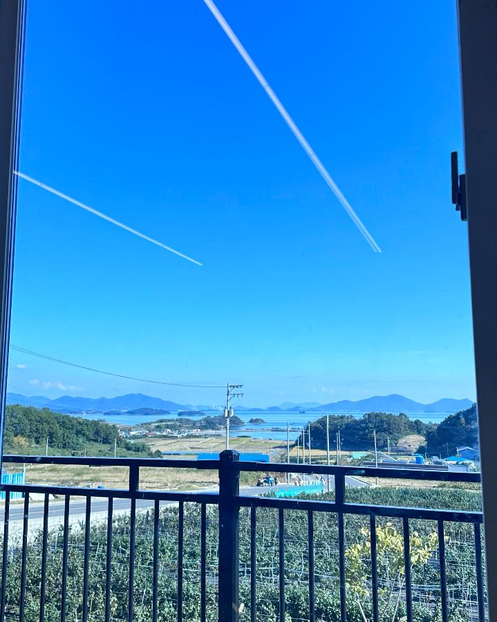 식당에서 바라본 하동의 아름다운 풍경