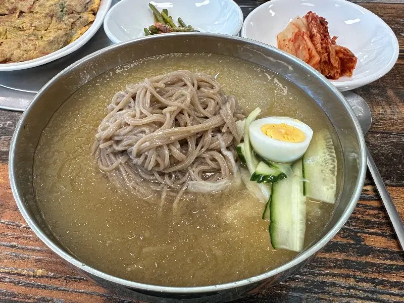 시원한 물냉면