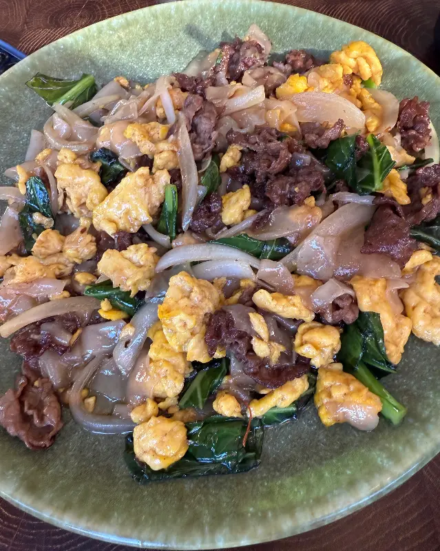 싸얌의 팟카파오무쌉