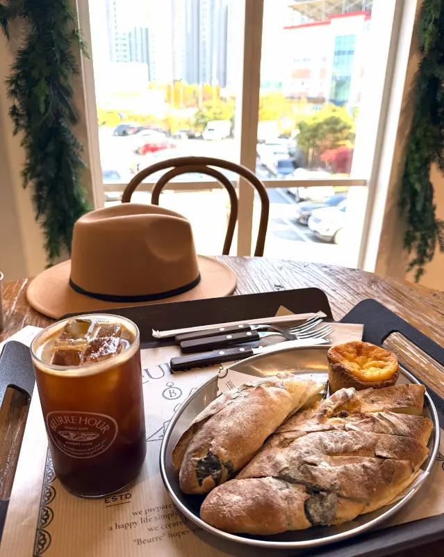 감자 베이컨 스프와 빵