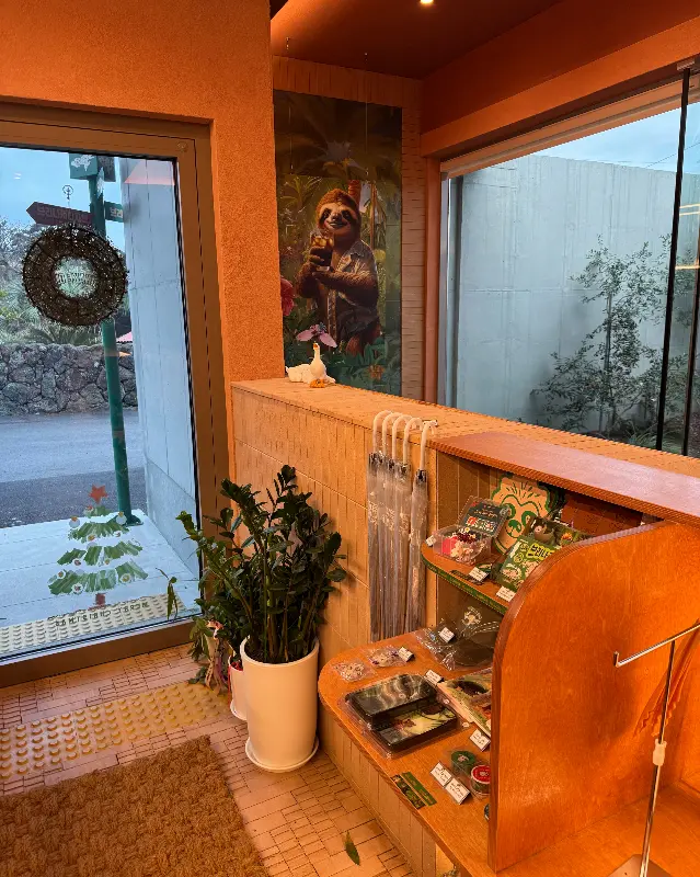 카페 내부 장식