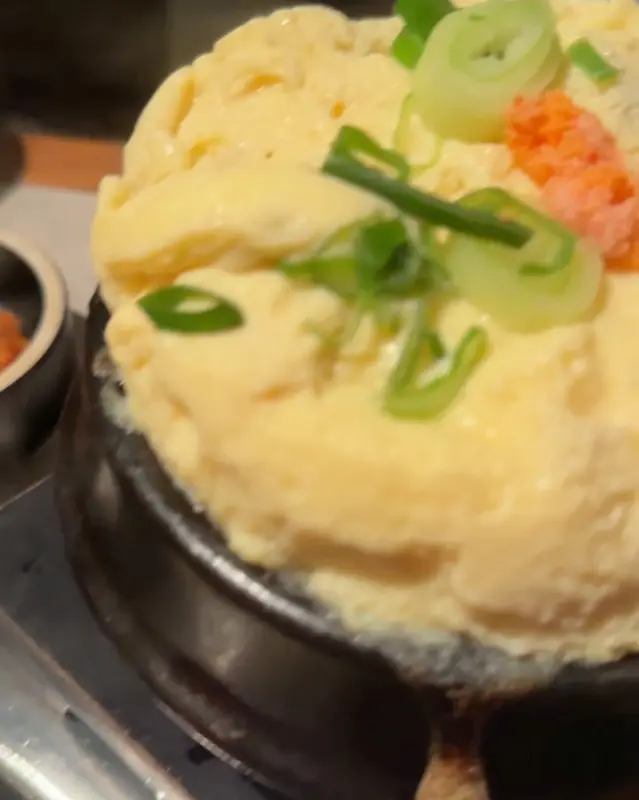 부드러운 식감의 폭탄 계란찜