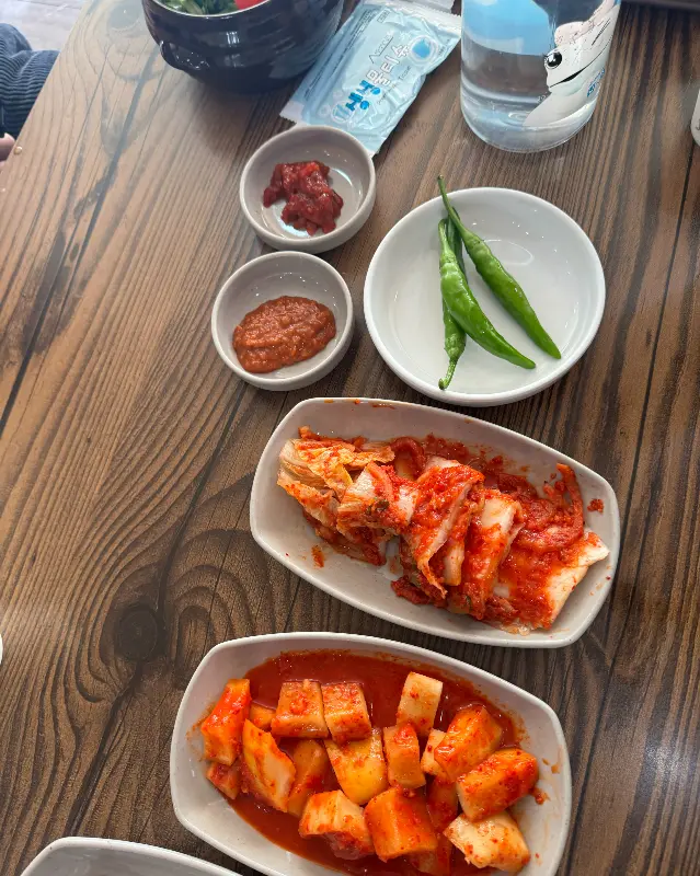 설렁탕과 환상적인 궁합을 자랑하는 밑반찬