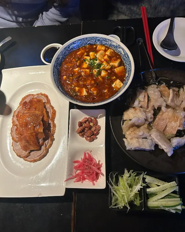 미림양장의 마파두부와 베이징덕