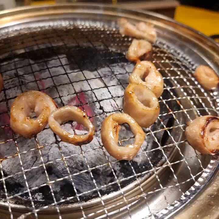 잘 구워진 막창