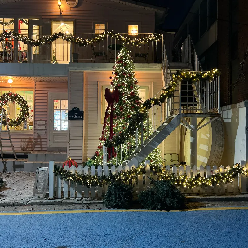 밤에 본 올어쿠 트레몽 외관