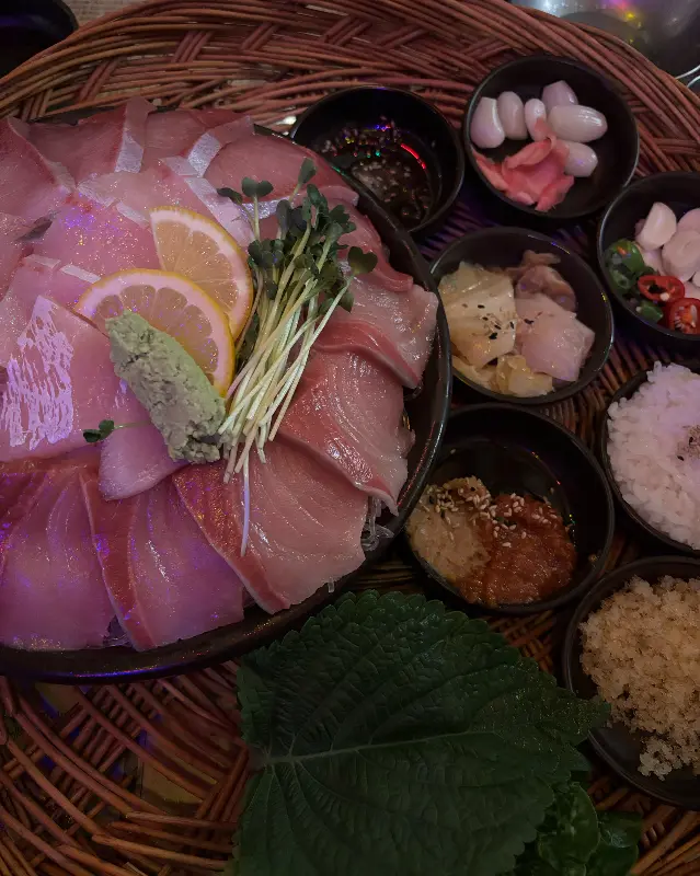 모듬회 한 상 차림