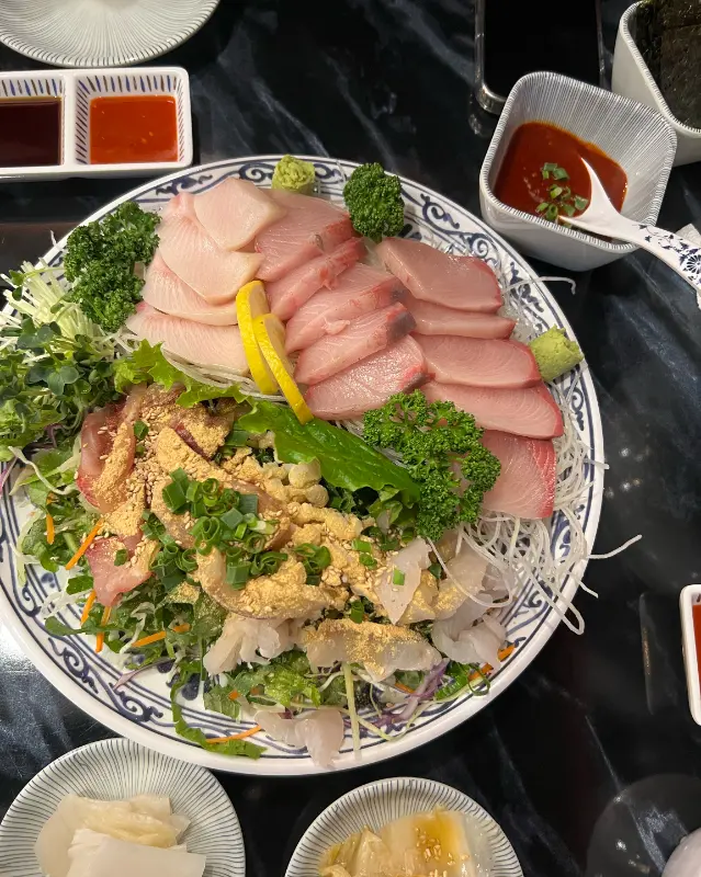 푸짐한 방어 막회 세트