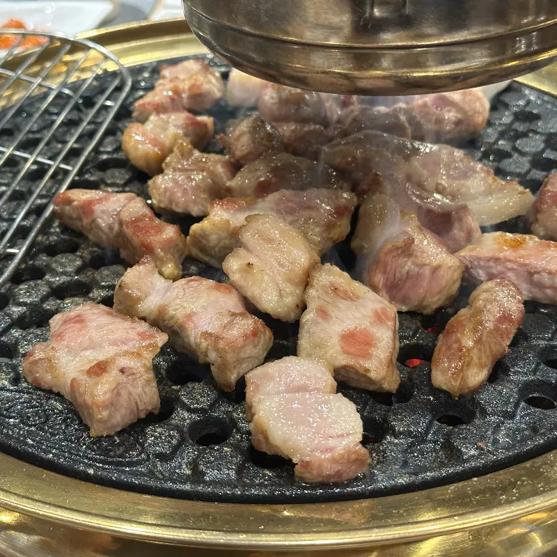 잘 익은 삼겹살