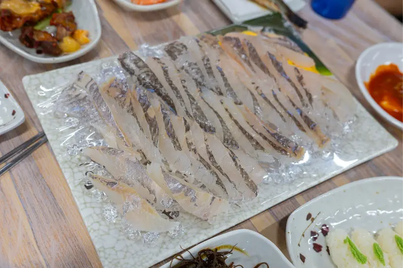 싱싱한 회 한 상