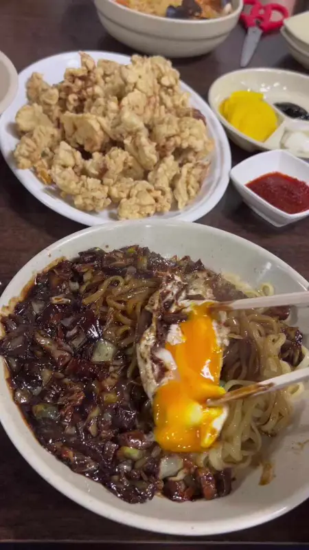 해송반점 한상차림