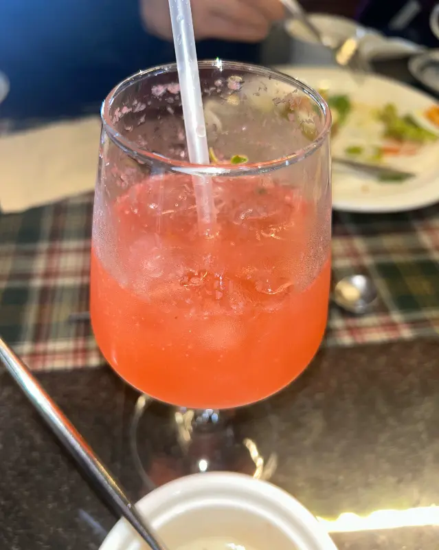 사장님이 직접 찍어주신 폴라로이드 사진