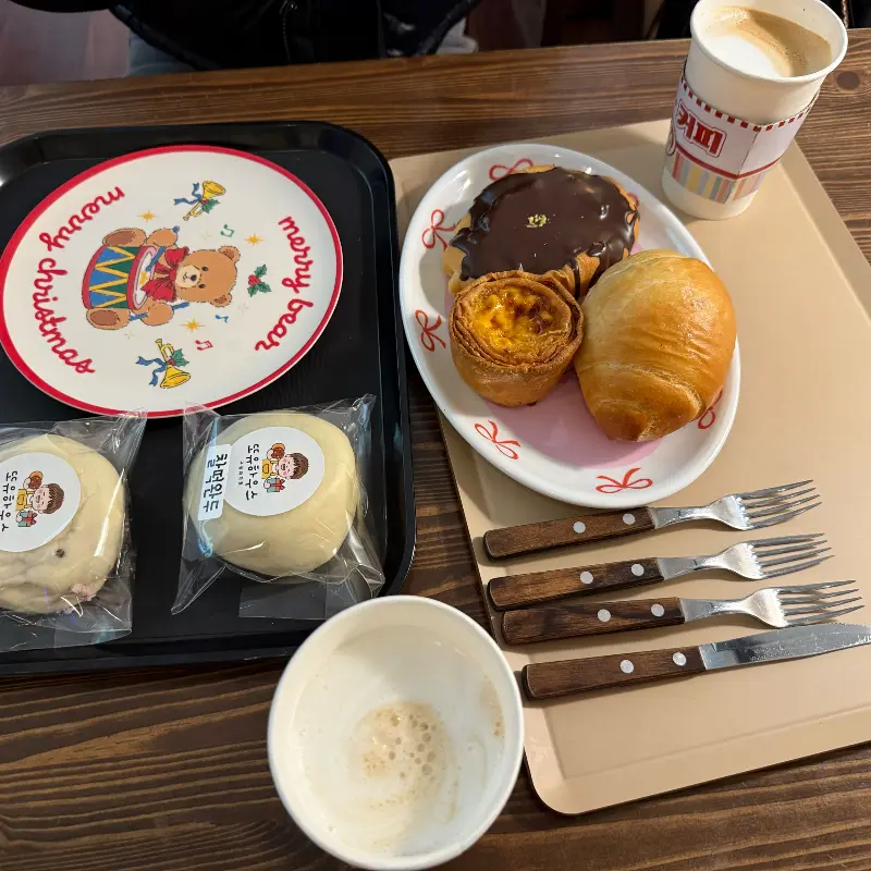 두바이 쫀득 쿠키와 두바이 소금빵