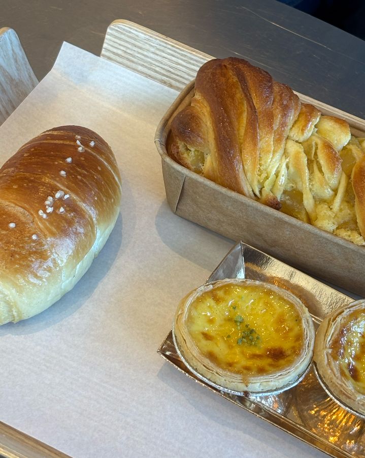 소금빵과 에그타르트