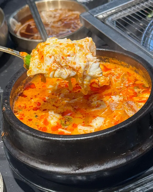 우본관 순두부찌개