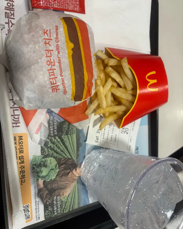 쿼터파운더 치즈 세트