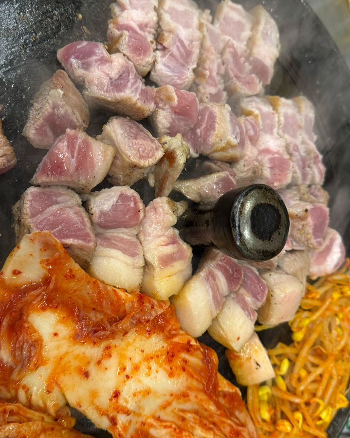 잘 익은 삼겹살