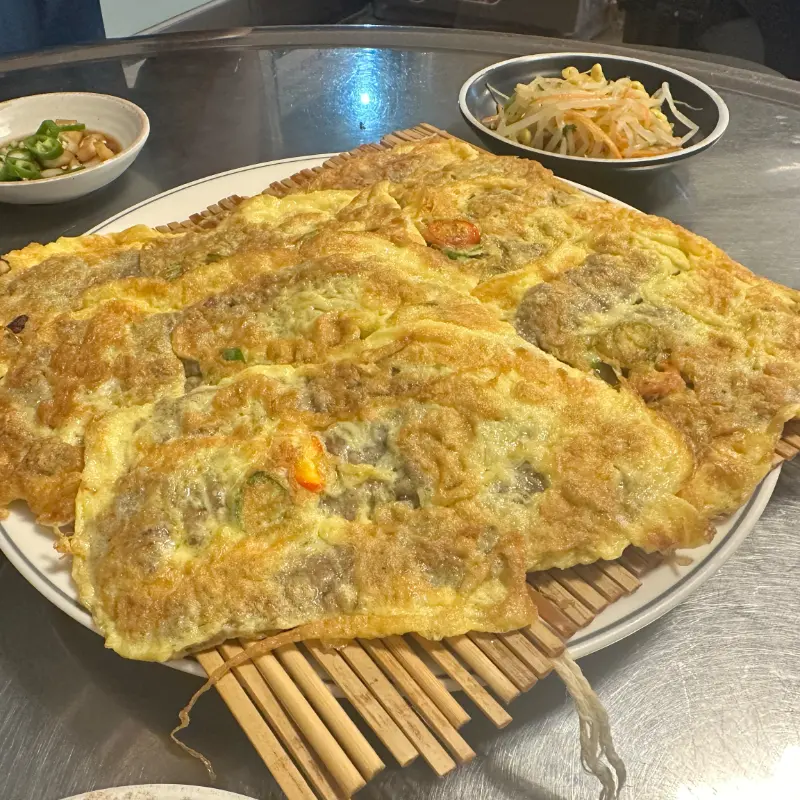 푸짐한 양의 모듬전