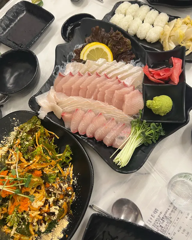 싱싱한 해산물을 맛볼 수 있는 청라 횟집