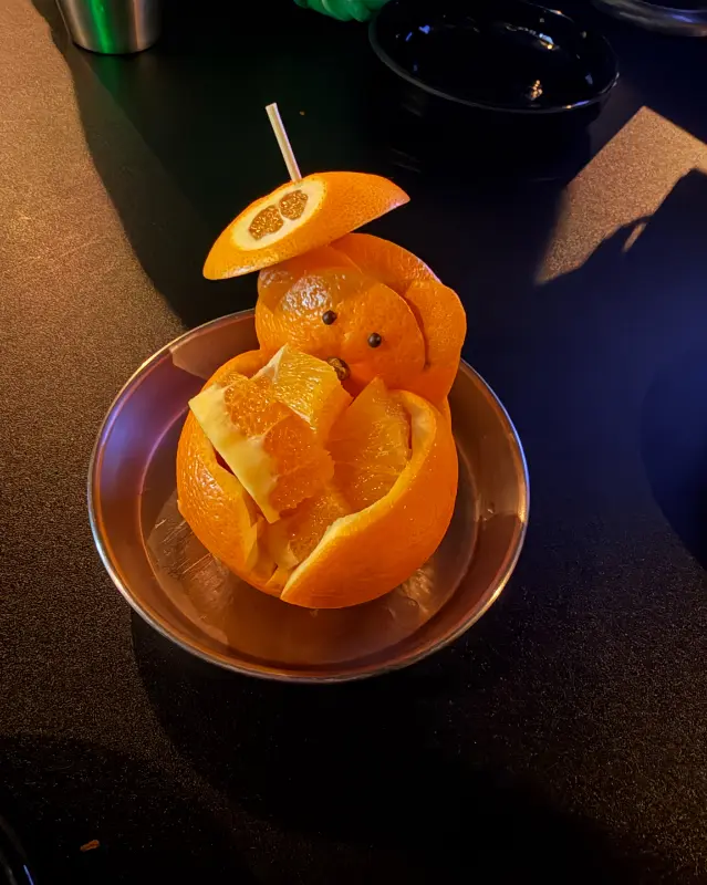 앙증맞은 오렌지 곰돌이