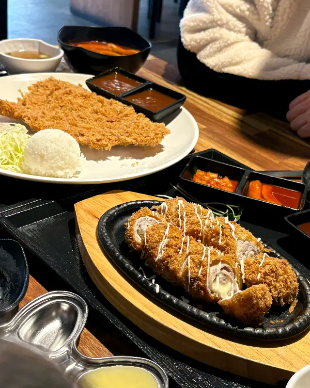 모짜렐라 치즈 롤까스