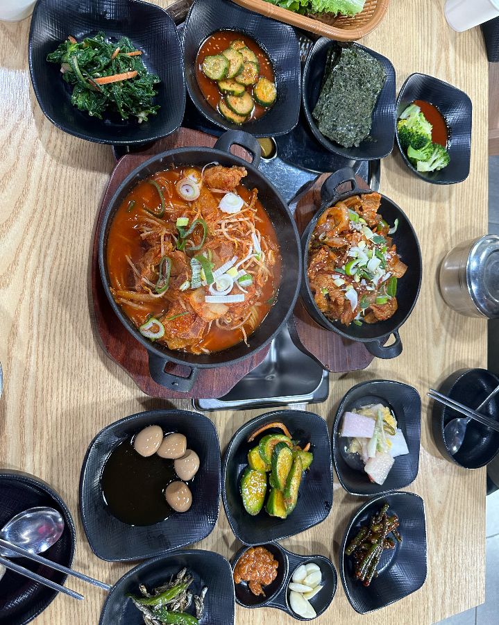 푸짐한 한 상 차림