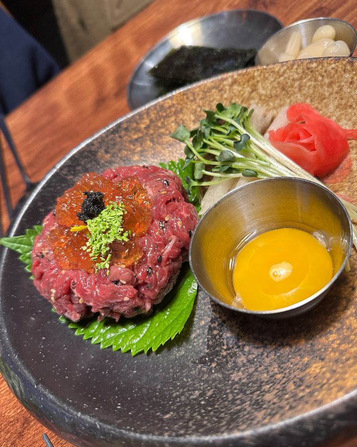 신선함이 느껴지는 육회