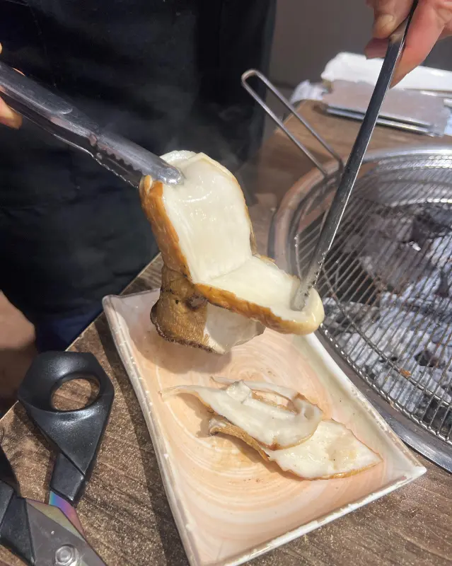 고기를 찍어 먹는 소스