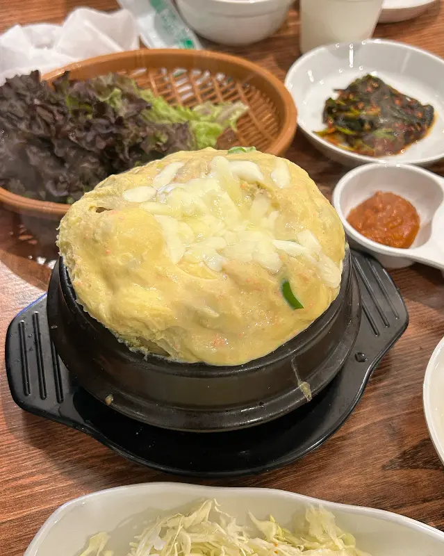 폭탄처럼 부풀어 오른 계란찜