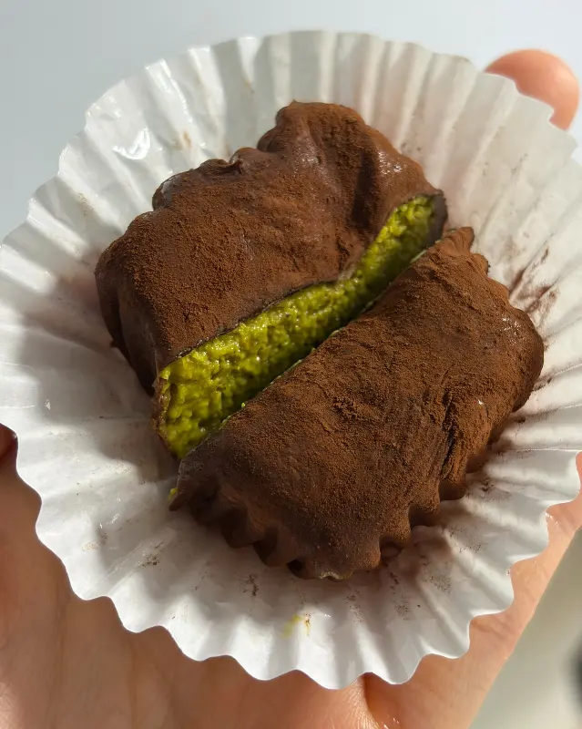 두바이 쫀떡 쿠키와 아이스 라떼