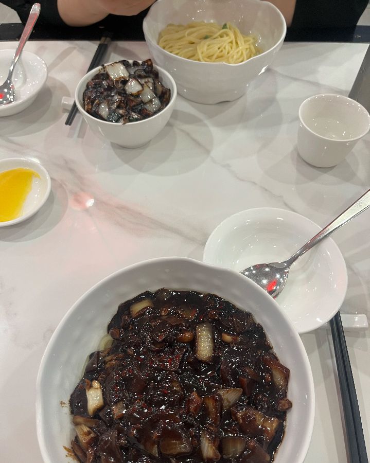 장순루 테이블 세팅