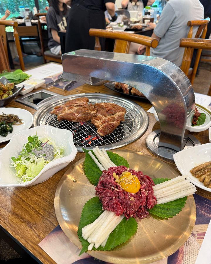 널븐뜰 외부 정원