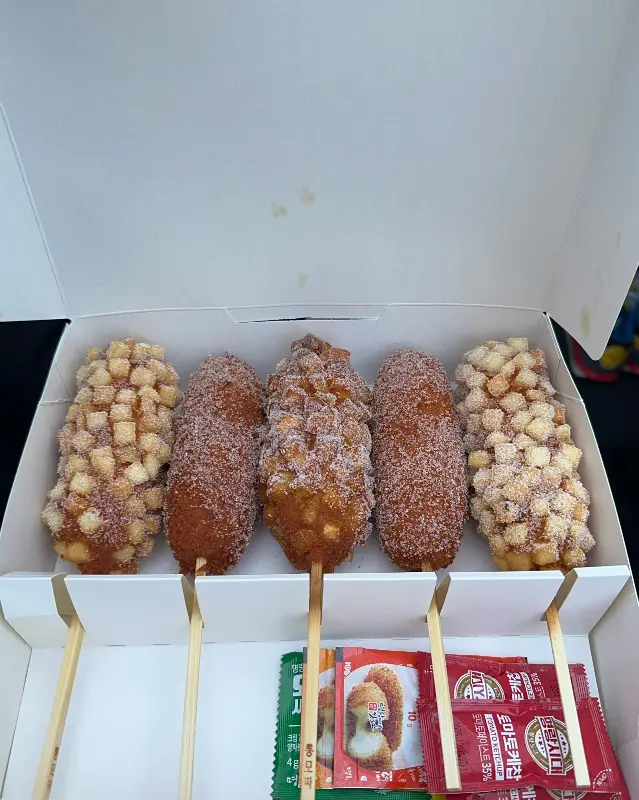 다양한 종류의 핫도그