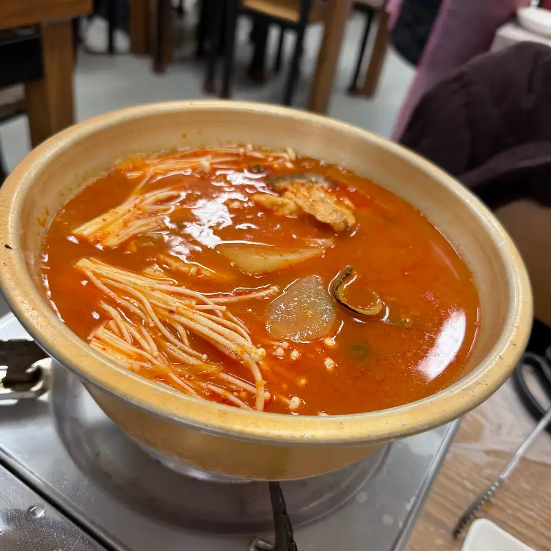 얼큰하고 시원한 매운탕