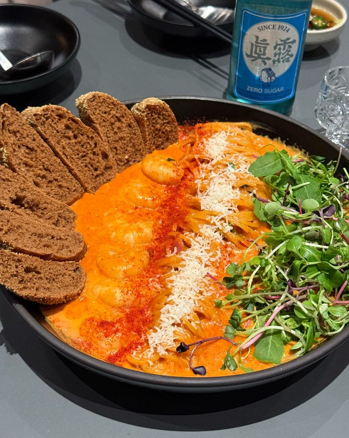 새우와 신선한 채소가 듬뿍 들어간 은주 파스타