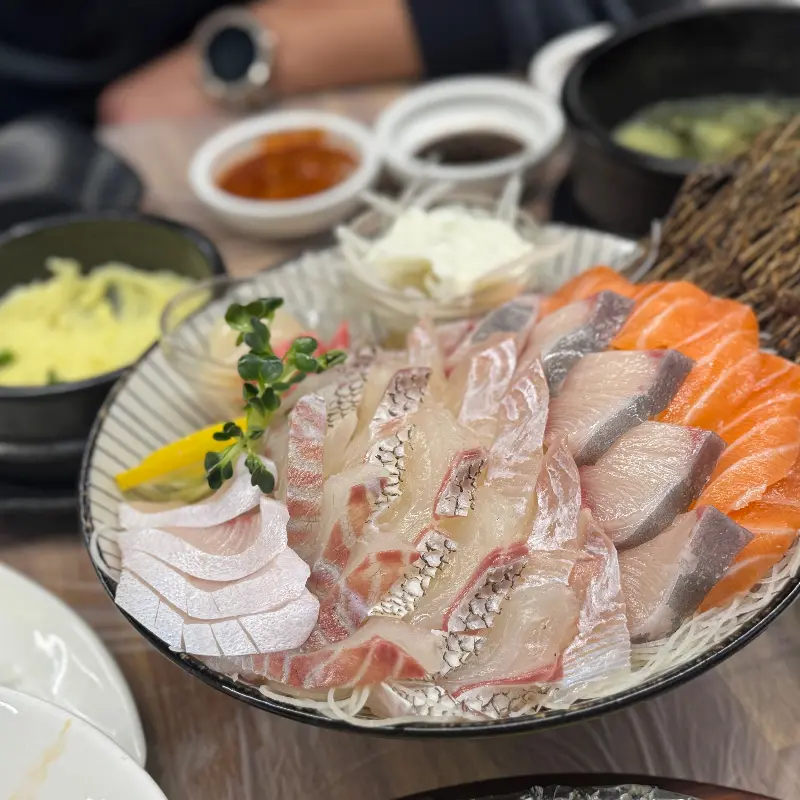 모듬회의 푸짐한 비주얼