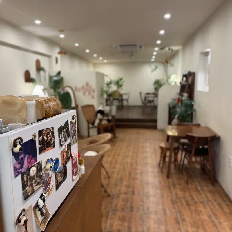 카페 내부 전경