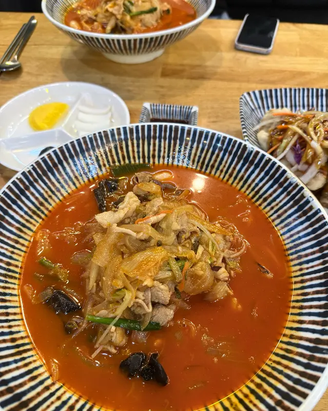 오짬땡 짬뽕 한상차림