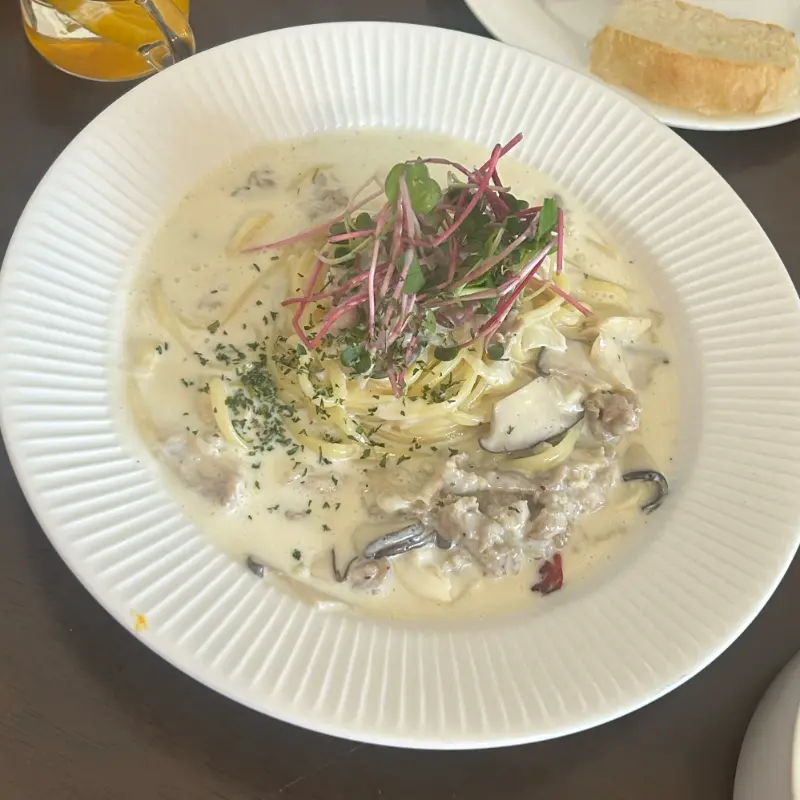 흑돼지 크림 파스타