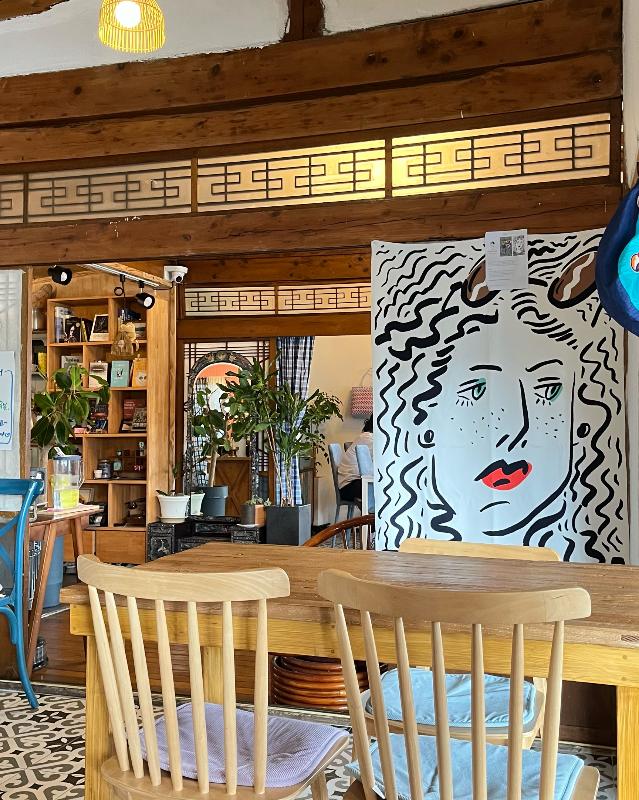 트래블373 내부 인테리어