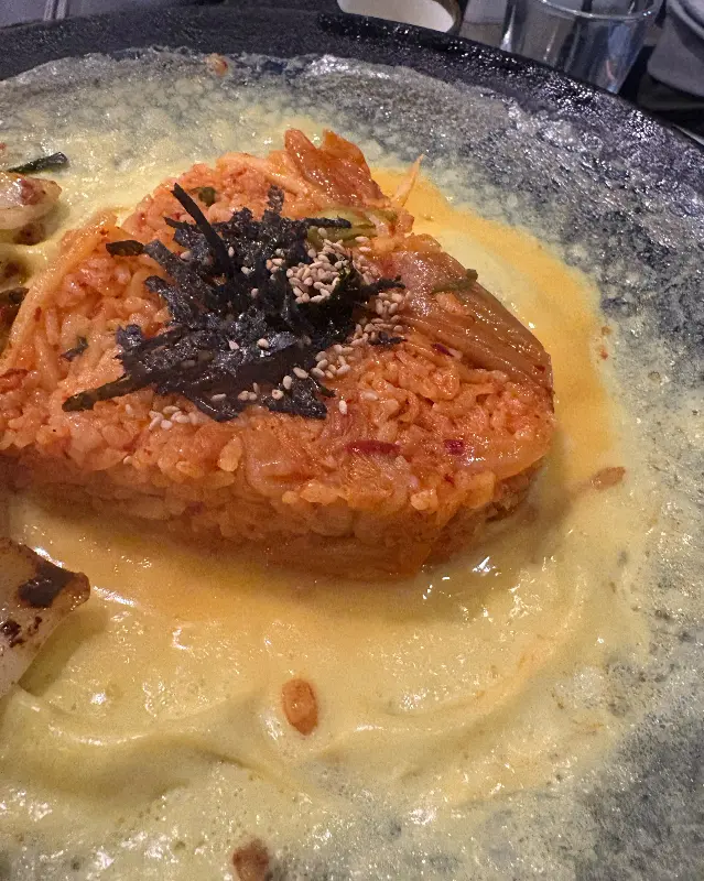 하트 모양 김치 볶음밥