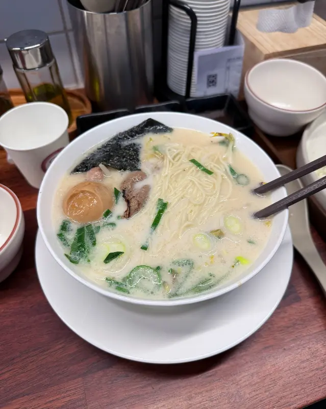 깔끔한 테이블 세팅