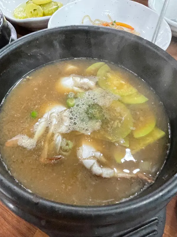 꽃게가 들어간 된장찌개